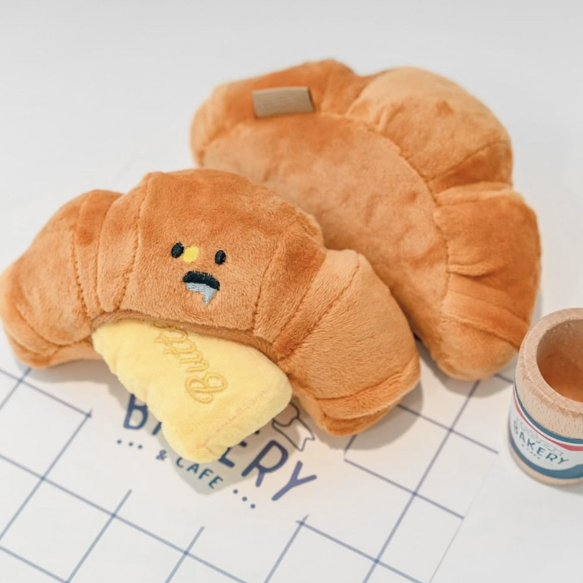 Croissant interactive toy